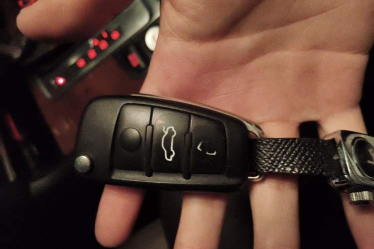 Used Audi Q7 2013 35 TFSI Technology Edition Vehicle Key