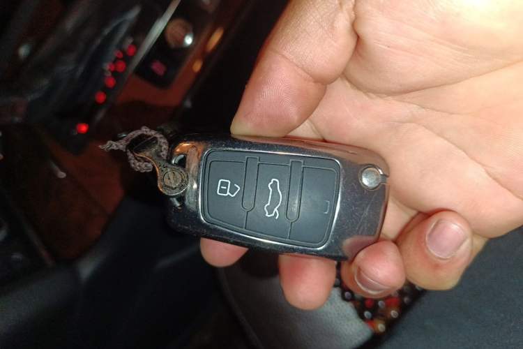 Used Audi Q7 2013 35 TFSI Technology Edition Vehicle Key