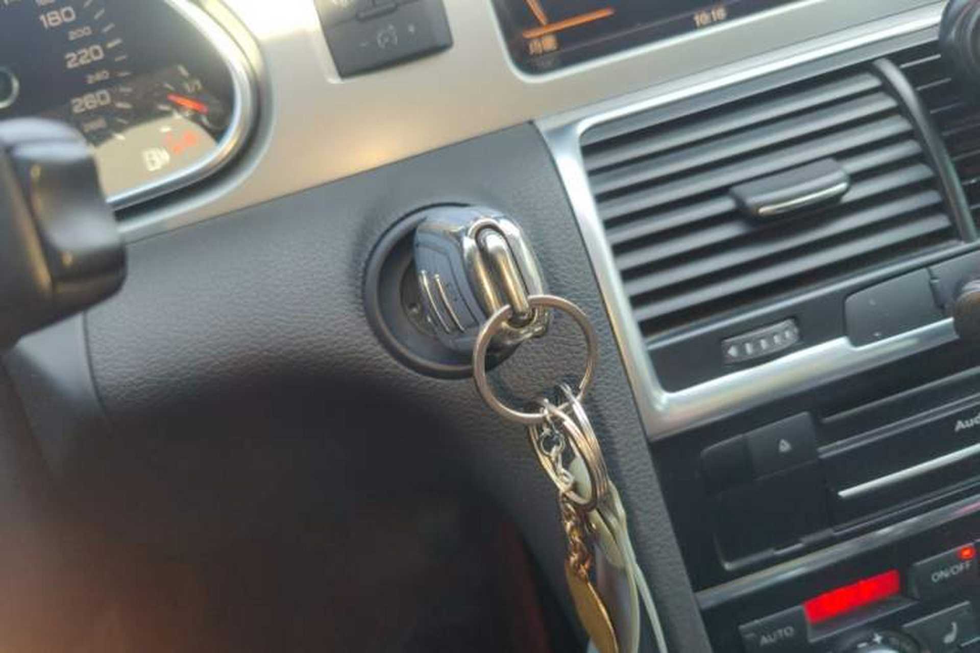 Used Audi Q7 2013 35 TFSI Technology Edition Vehicle Key
