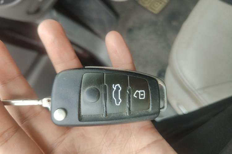 Used Audi Q7 2013 35 TFSI Technology Edition Vehicle Key