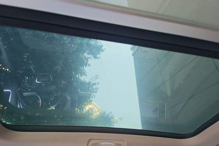 Used Audi Q7 2013 35 TFSI Ambition Edition Headliner