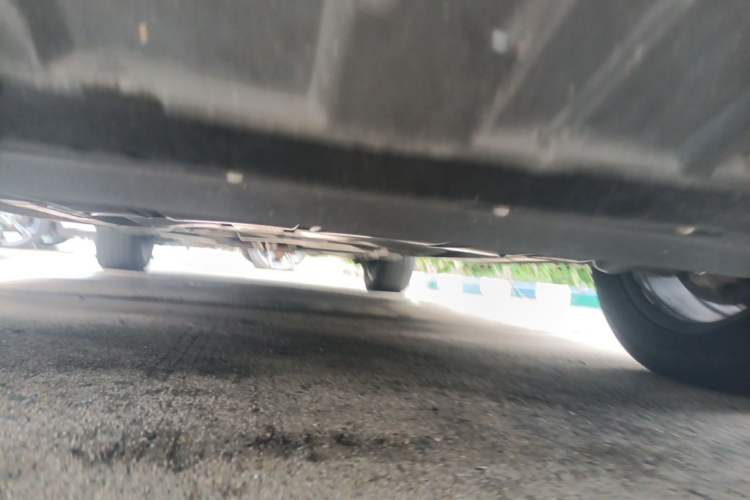 Used Audi Q7  Chassis Front