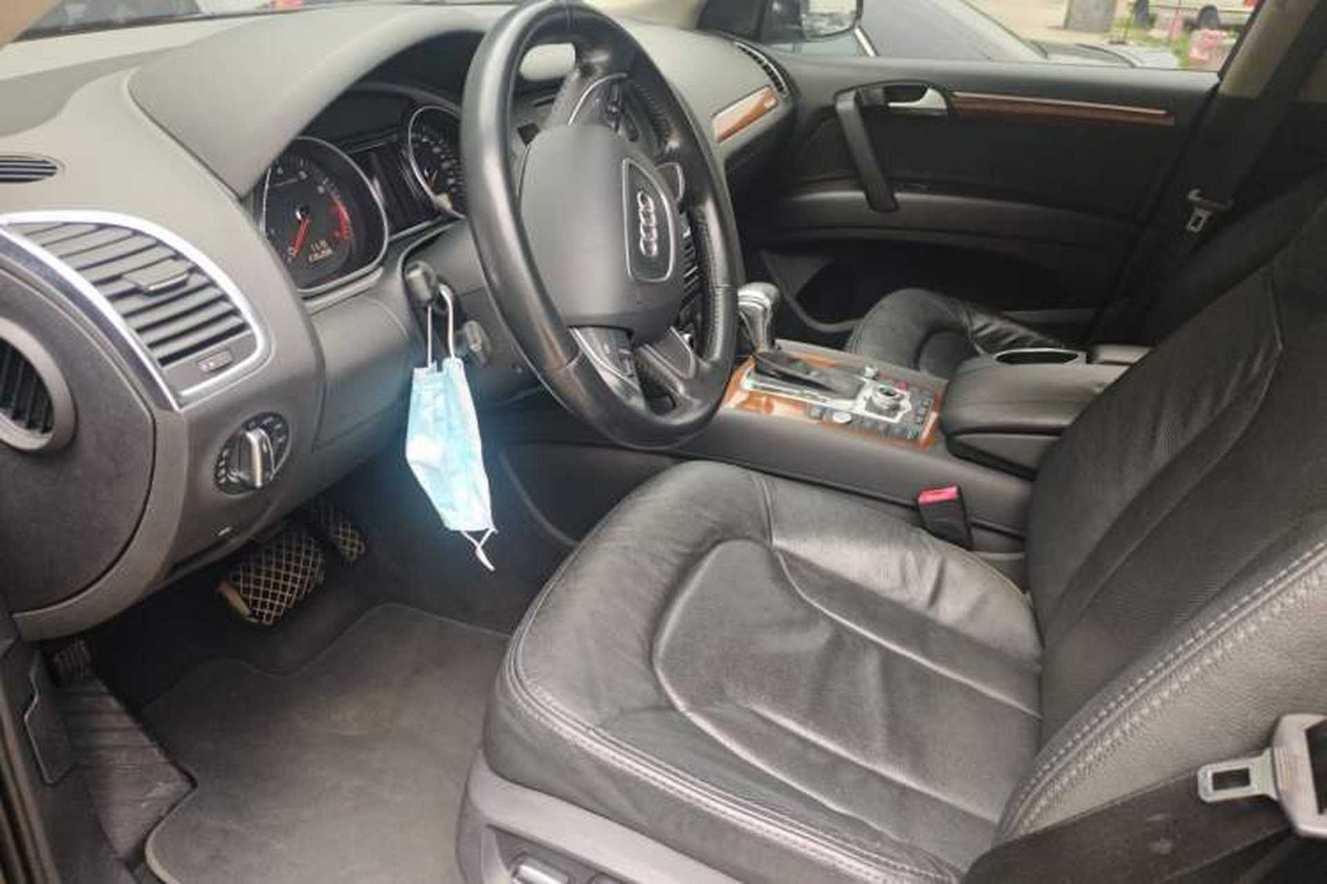 Used Audi Q7 2013 35 TFSI Ambition Edition Driver Seat