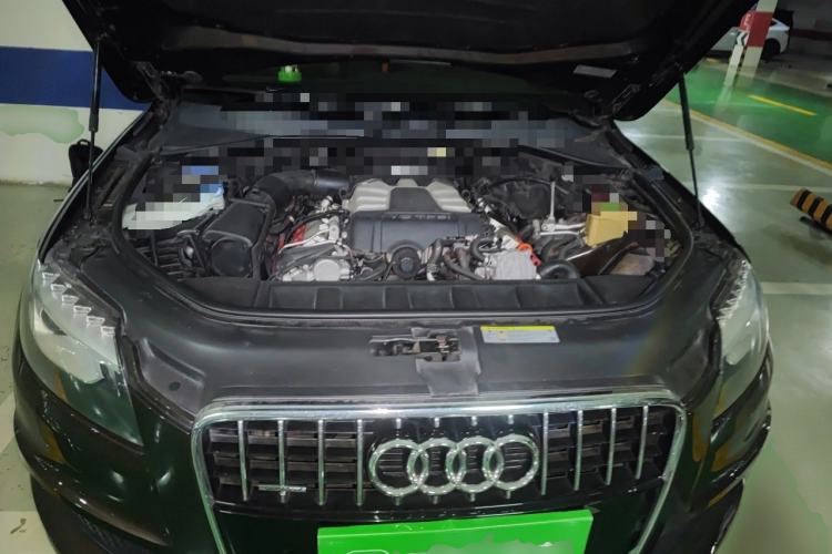 Used Audi Q7 2013 35 TFSI Ambition Edition Engine Bay