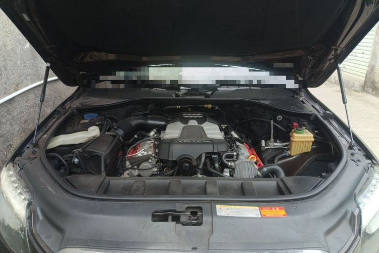 Used Audi Q7 2013 35 TFSI Ambition Edition Engine Bay