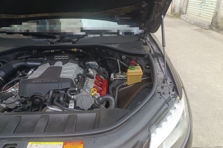 Used Audi Q7 2013 35 TFSI Ambition Edition Engine Bay Left