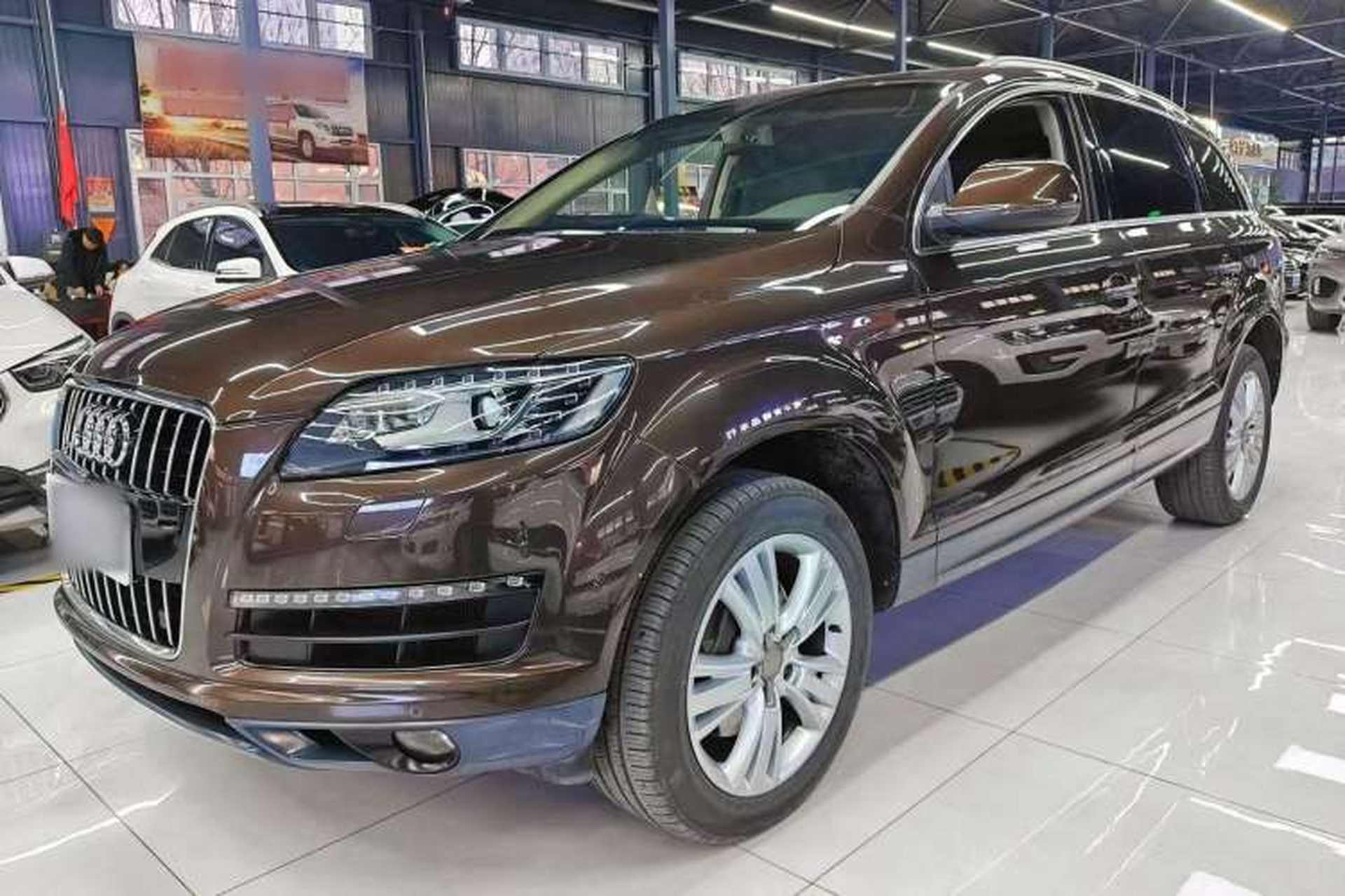 Used Audi Q7 2013 35 TFSI Ambition Edition Front Left 45 Deg