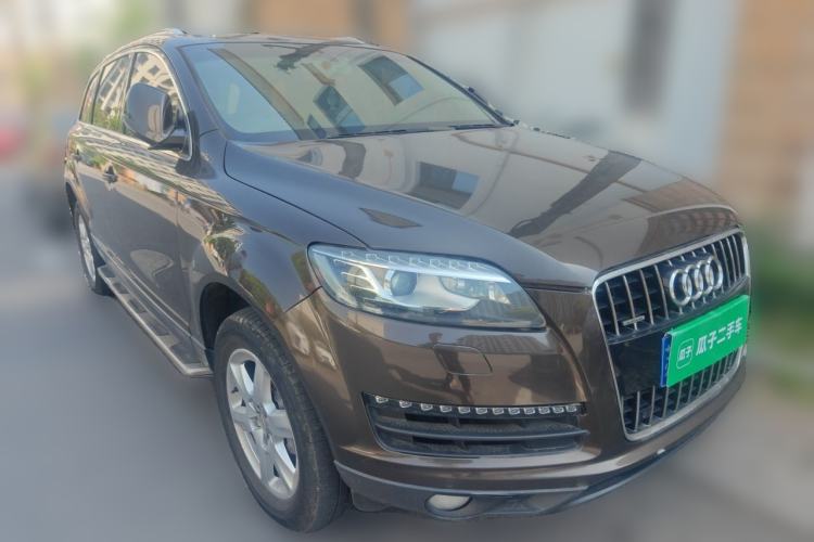 Used Audi Q7 2013 35 TFSI Ambition Edition Front Right 45 Deg