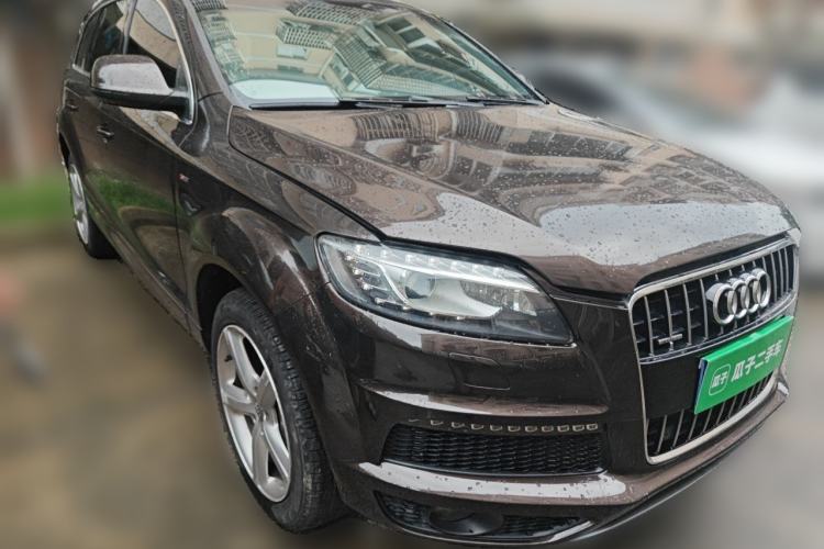 Used Audi Q7 2013 35 TFSI Technology Edition Front Right 45 Deg