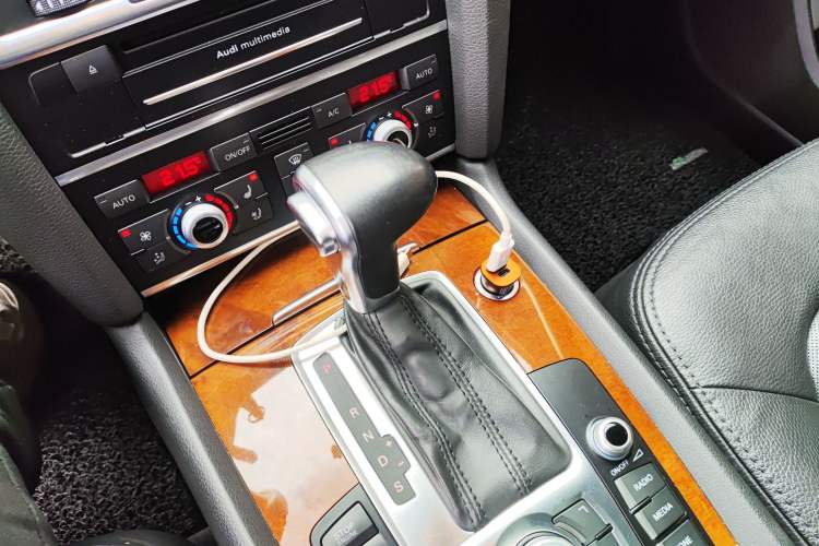 Used Audi Q7 2013 35 TFSI Technology Edition Gear Lever