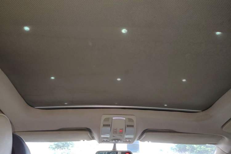 Used Audi Q7 2013 35 TFSI Ambition Edition Headliner
