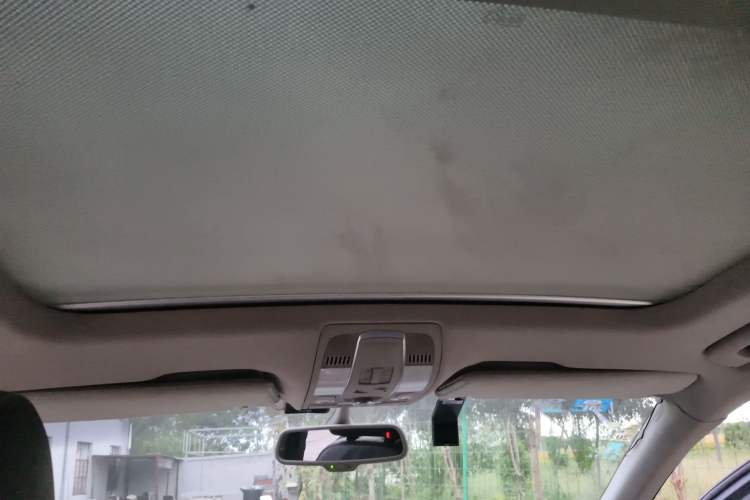 Used Audi Q7 2013 35 TFSI Comfort Model Headliner