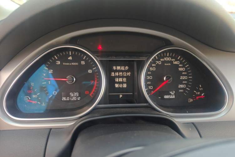 Used Audi Q7 2013 35 TFSI Ambition Edition Instrument Cluster