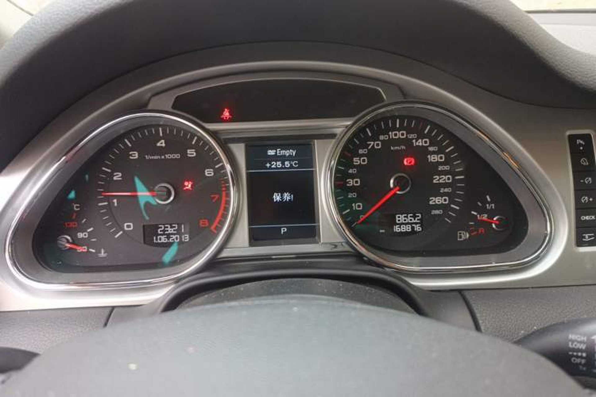 Used Audi Q7 2013 35 TFSI Ambition Edition Instrument Cluster