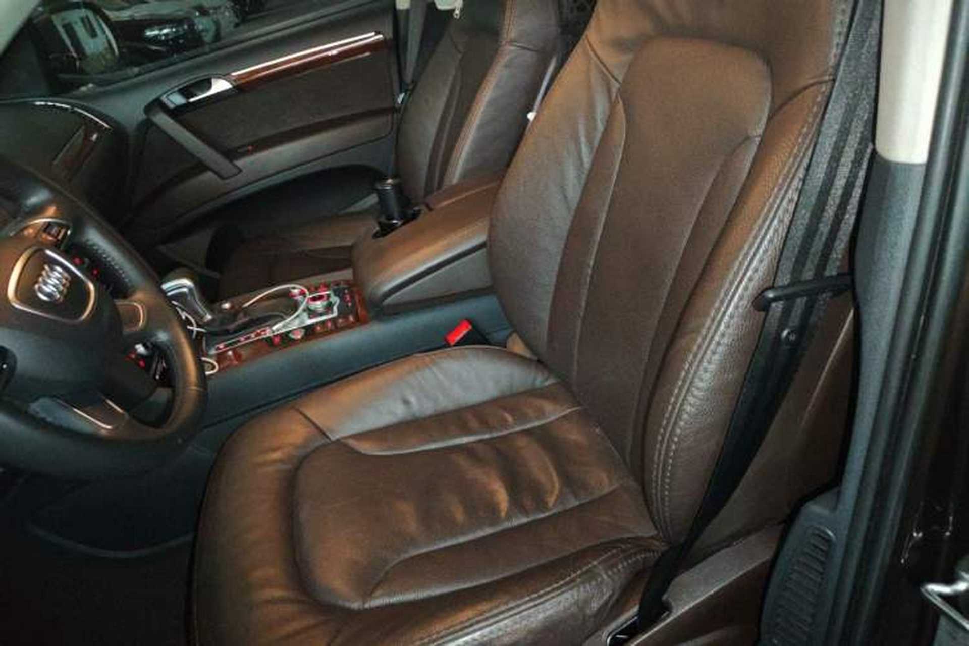 Used Audi Q7 2013 35 TFSI Ambition Edition Left Front Seat