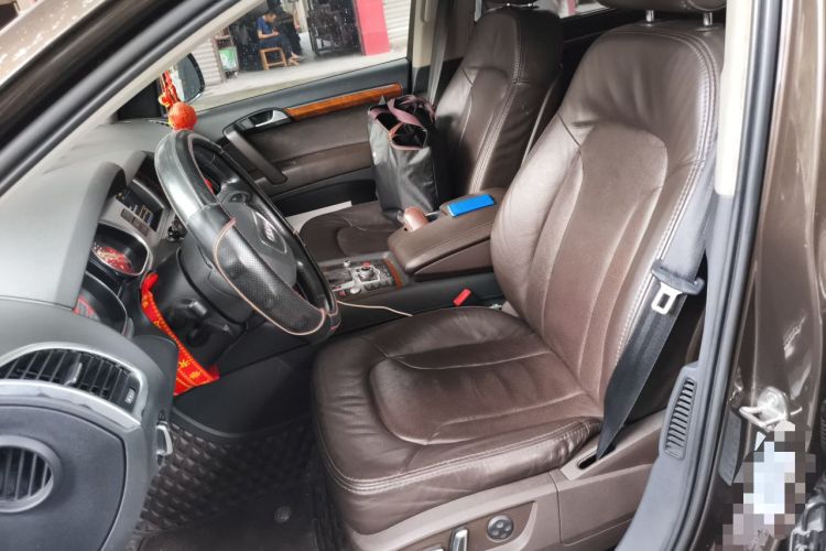 Used Audi Q7 2013 35 TFSI Ambition Edition Left Front Seat