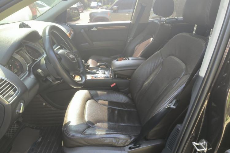 Used Audi Q7 2013 35 TDI Leading Model Left Front Seat