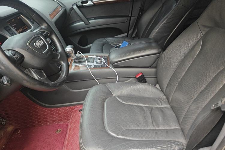 Used Audi Q7 2013 35 TFSI Technology Edition Left Front Seat