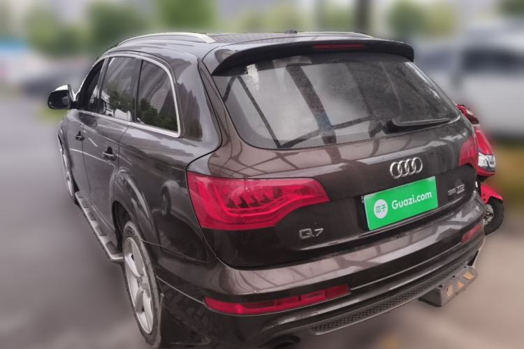 Used Audi Q7 2013 35 TDI Leading Model Rear Left 45 Deg