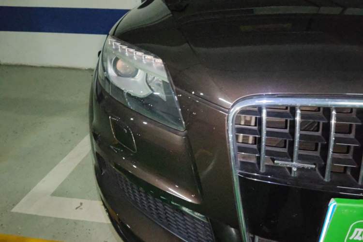 Used Audi Q7 2013 35 TFSI Ambition Edition Right Front Headlight