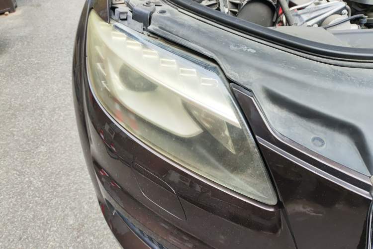 Used Audi Q7 2013 35 TFSI Technology Edition Right Front Headlight
