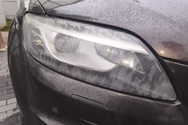 Used Audi Q7 2013 35 TDI Leading Model Right Front Headlight