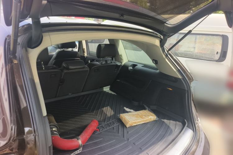 Used Audi Q7 2013 35 TFSI Comfort Model Trunk