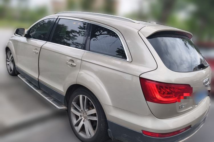 Used Audi Q7  Rear Left 45 Deg