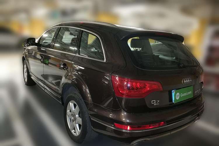 Used Audi Q7 2013 35 TFSI Technology Edition Rear Left 45 Deg