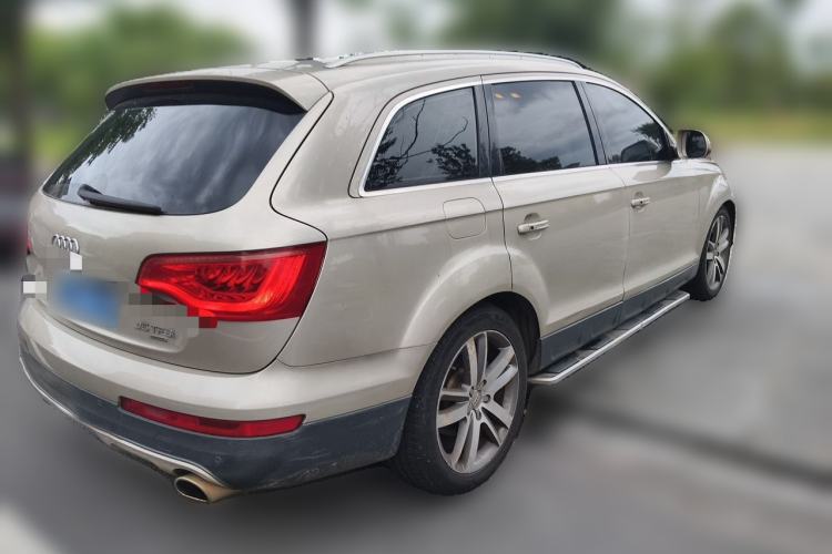 Used Audi Q7  Rear Right 45 Deg