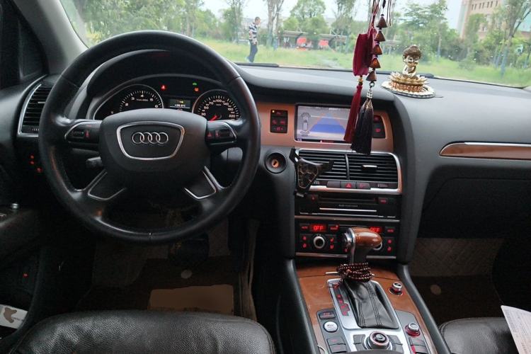 Used Audi Q7  Steering Wheel