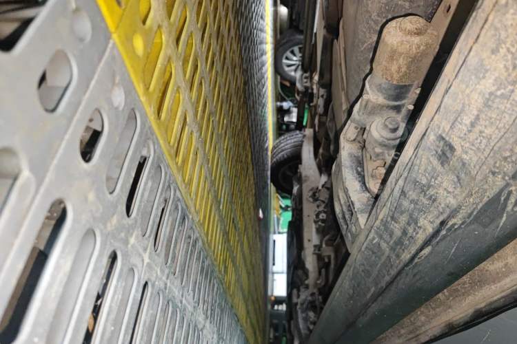 Used Audi Q7 2013 40 TFSI Comfort Edition Chassis Rear Right