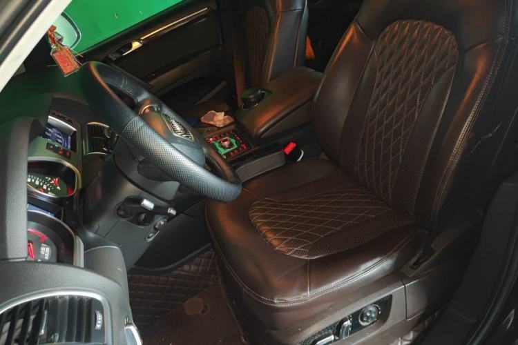 Used Audi Q7 2013 40 TFSI Comfort Edition Left Front Seat