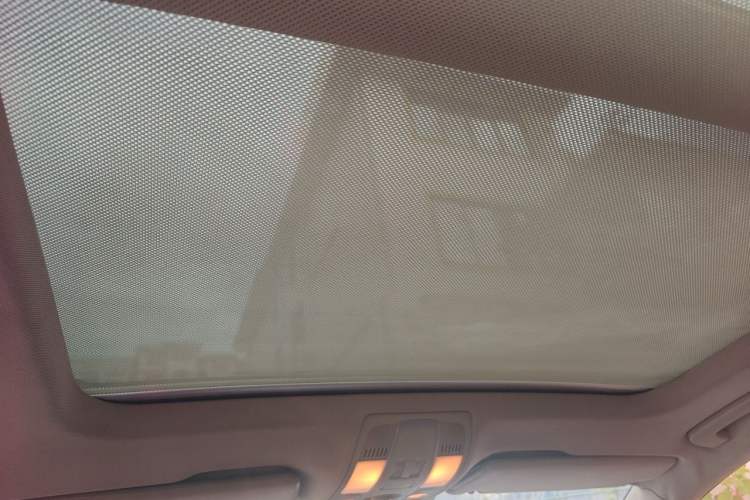 Used Audi Q7 2013 35 TFSI Ambition Edition Headliner