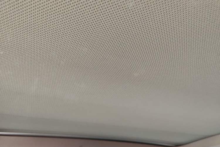 Used Audi Q7  Headliner