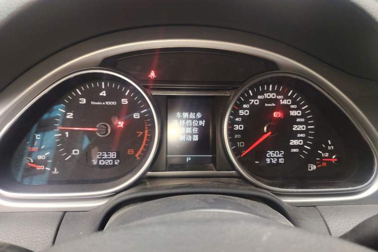 Used Audi Q7 2013 35 TFSI Ambition Edition Instrument Cluster