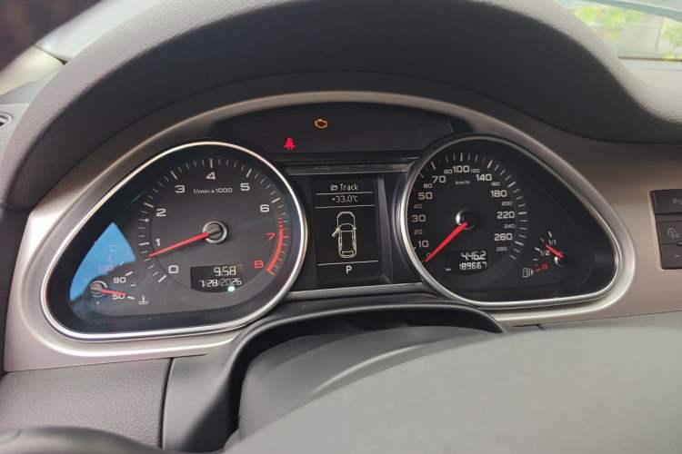 Used Audi Q7 2013 35 TFSI Ambition Edition Instrument Cluster