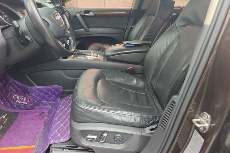 Used Audi Q7 2013 35 TFSI Ambition Edition Left Front Seat