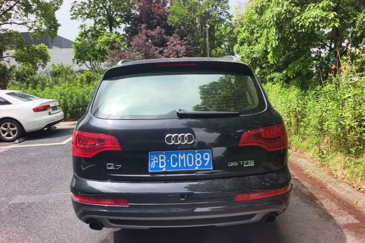 Used Audi Q7 2013 35 TFSI Technology Edition Rear