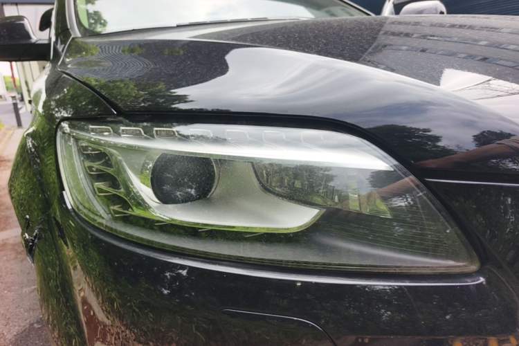 Used Audi Q7 2013 35 TFSI Technology Edition Right Front Headlight