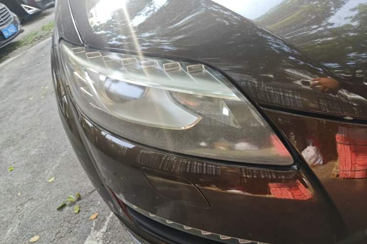 Used Audi Q7  Right Front Headlight