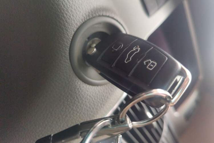 Used Audi Q7 2013 35 TFSI Technology Edition Vehicle Key