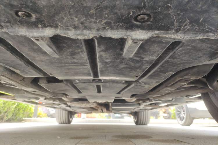 Used Audi Q7  Chassis Front