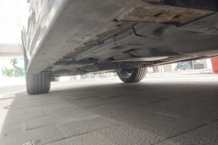 Used Audi Q7  Chassis Rear Left