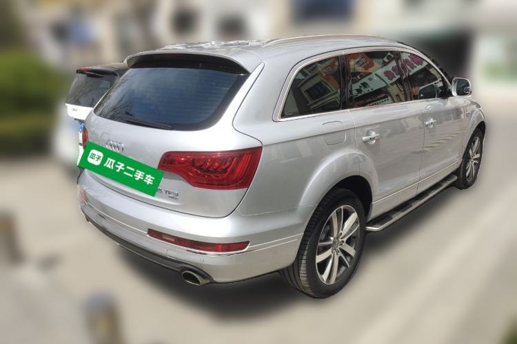 Used Audi Q7  Rear Right 45 Deg