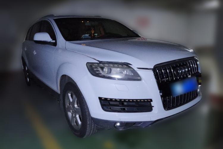 Used Audi Q7 2013 35 TFSI Technology Edition Front Right 45 Deg
