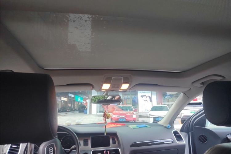 Used Audi Q7 2013 35 TFSI Ambition Edition Headliner