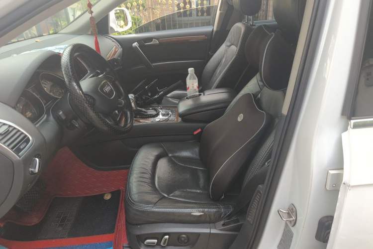 Used Audi Q7 2013 35 TFSI Ambition Edition Left Front Seat