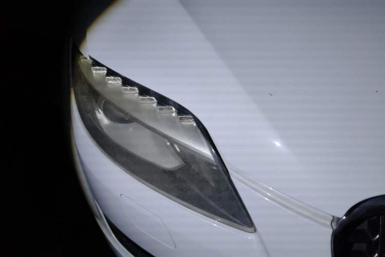 Used Audi Q7 2013 35 TFSI Technology Edition Right Front Headlight