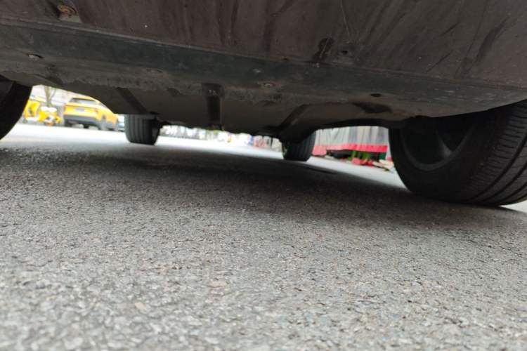 Used Audi Q7  Chassis Front